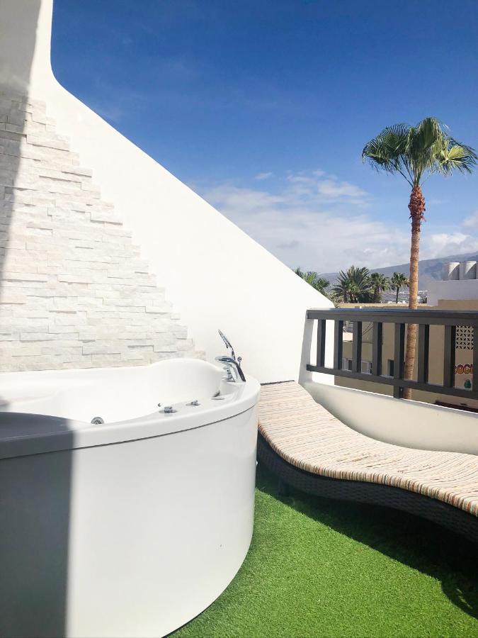 Lux&2Jacuzzi. New! Golden Mile Las Americas, Parque Santiago 2. Pool Heated Sea Water 2 Bdr Playa de las Américas Eksteriør billede